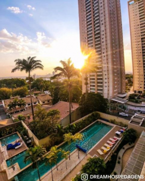 Duplex setor bueno, ao lado do parque vaca brava